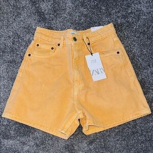 Zara Women's High Waist Yellow/Mustard Shorts Women’s Size 6